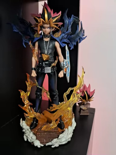 Yugi muto 28cm - yugi,